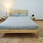 Guest house The Wave Temple Las Palmas de Gran Canaria