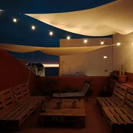 Pensión The Wave Temple *